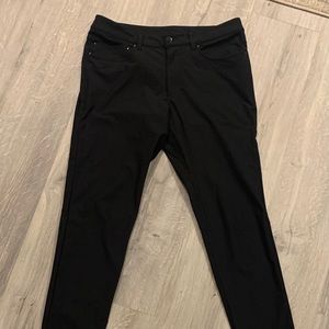 Men’s Lululemon ABC Skinny pants Black - size 31